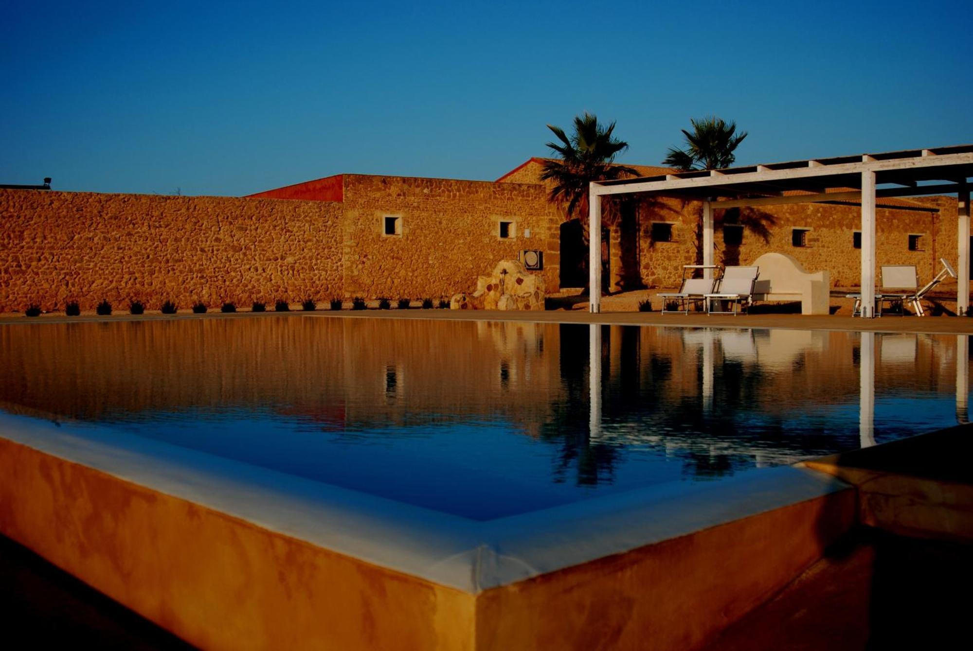 Agriturismo Baglio Donnafranca Wine Resort Marsala Kültér fotó
