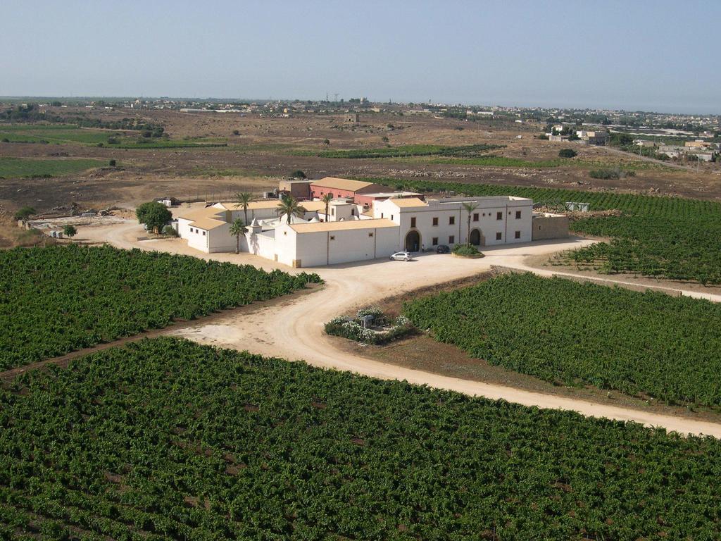 Agriturismo Baglio Donnafranca Wine Resort Marsala Kültér fotó