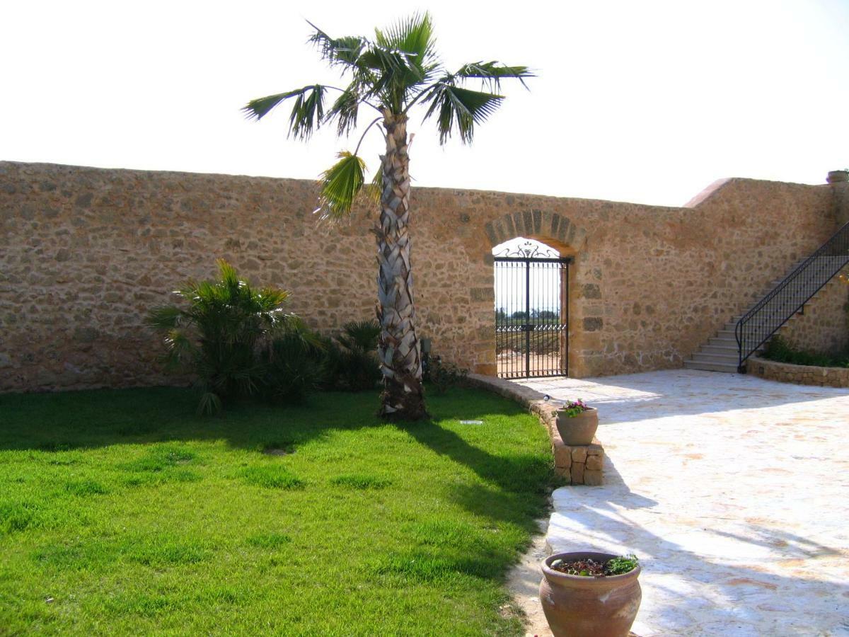 Agriturismo Baglio Donnafranca Wine Resort Marsala Kültér fotó